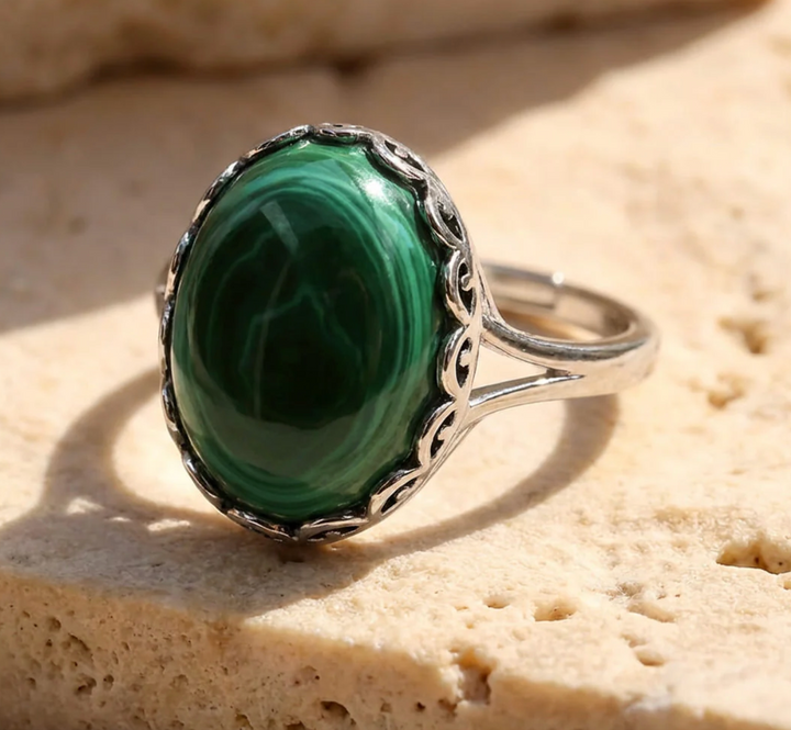 Anello in ametista naturale