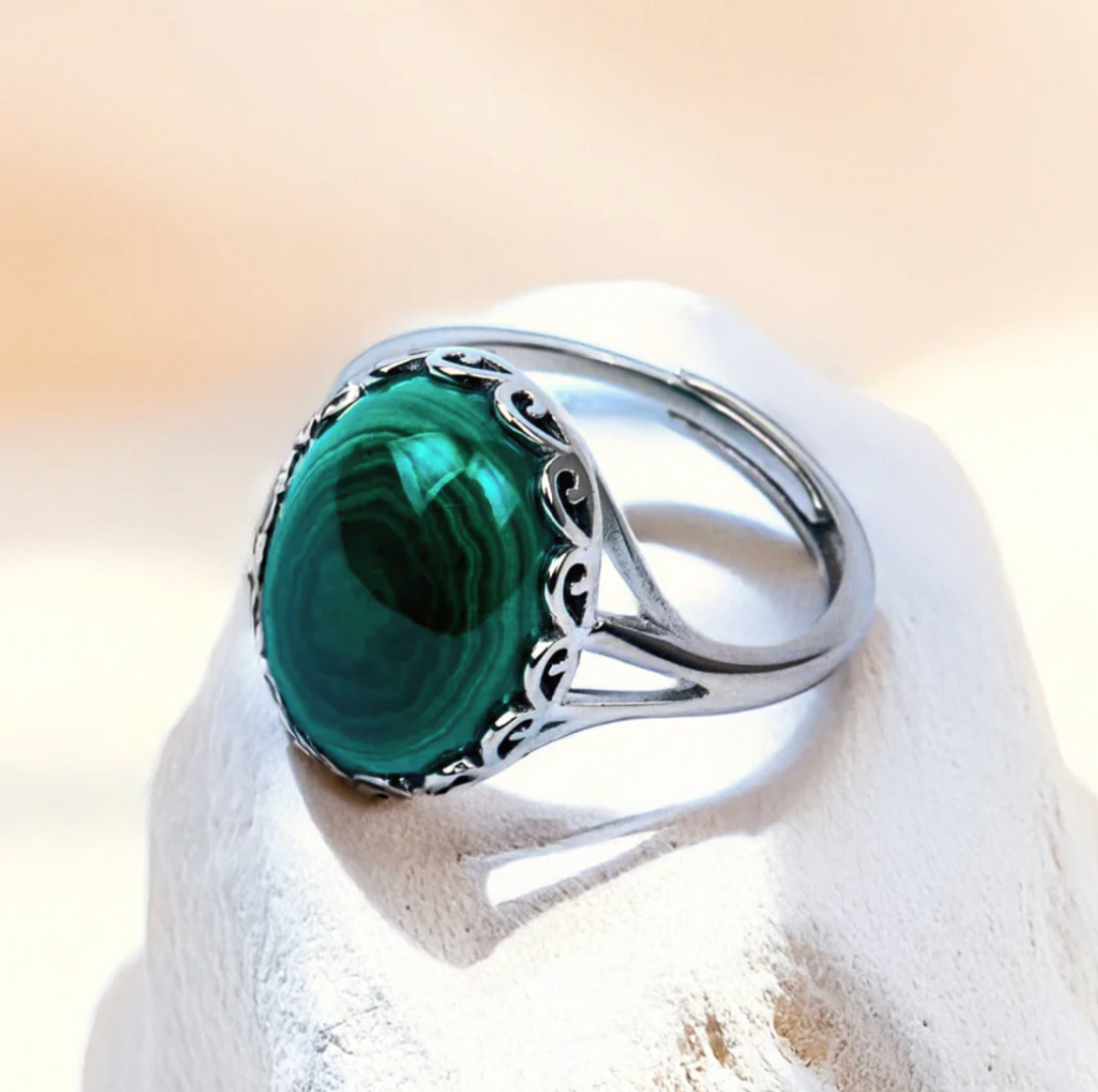 Anello in ametista naturale