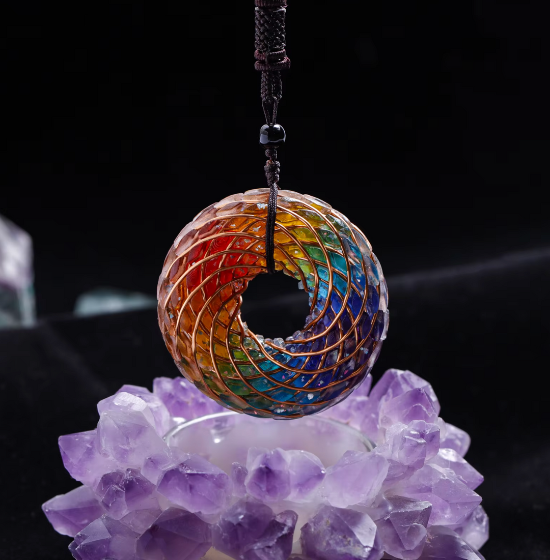 Collana con occhio di lapislazzuli e orgonite