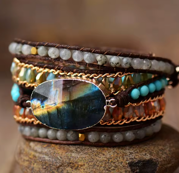 Bellissimo braccialetto avvolgente in labradorite