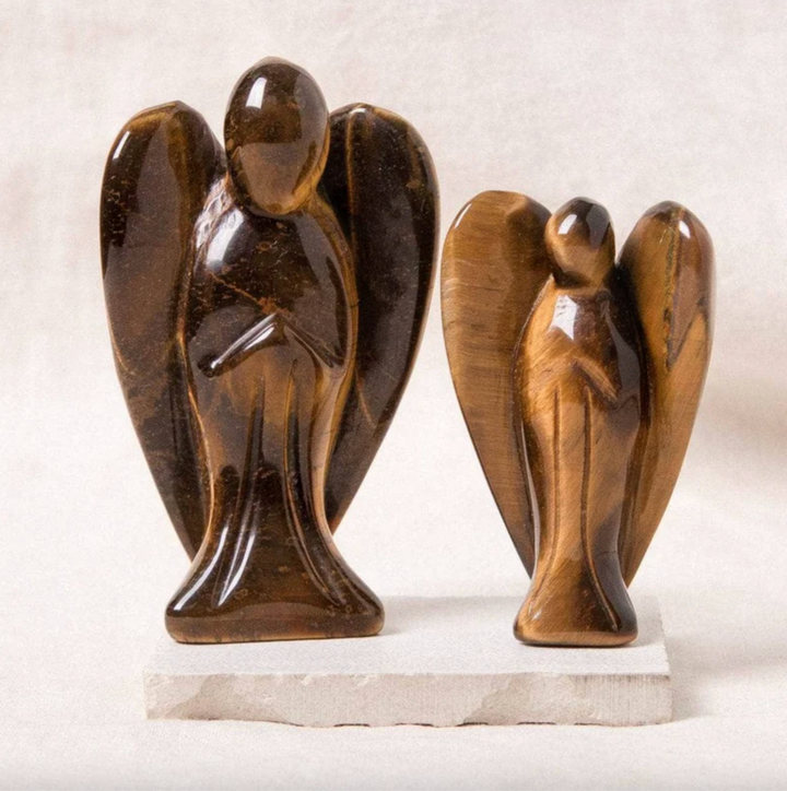 Statuetta di angelo custode in pietra naturale