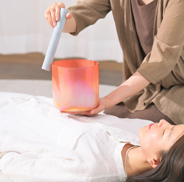 Campana tibetana in cristallo di quarzo "Chrome Aura"