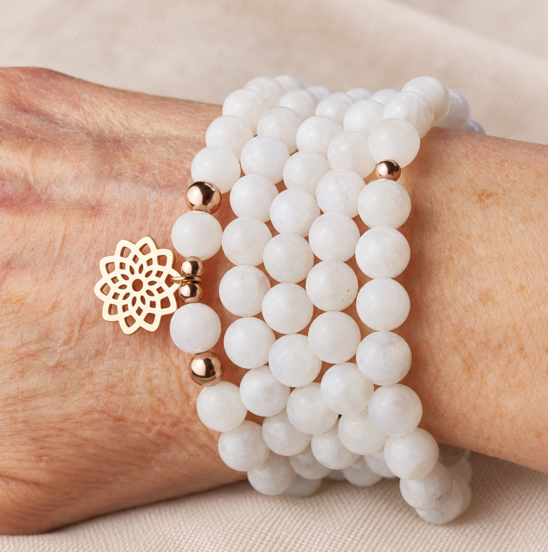 Collana Mala con fiore di pietra di luna