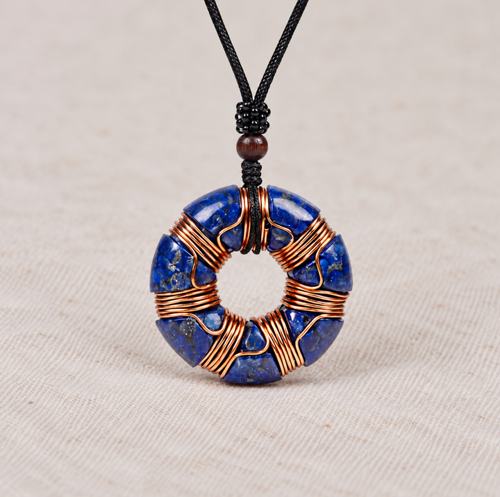 Collana con occhio di lapislazzuli e orgonite